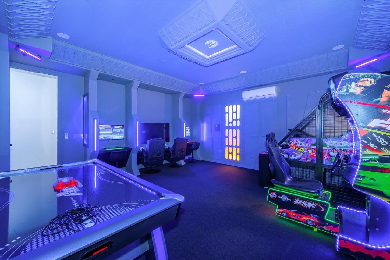 Epic Family Fun! Games & Theme Room, Pool - Encore Resort, Near Disney Орландо Екстериор снимка